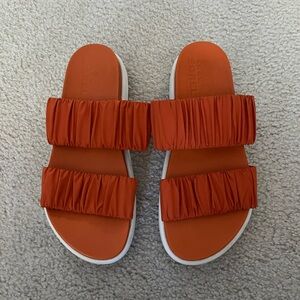 Sorel slip-on sandals